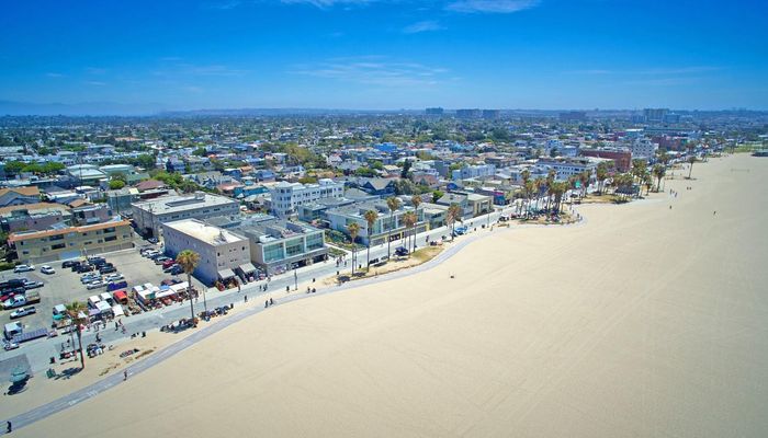 Office Space for Rent at 701 Ocean Front Walk Venice, CA 90291 - #7