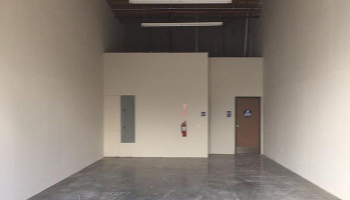 Warehouse Space for Rent at 18565 Minthorn St Lake Elsinore, CA 92530 - #4