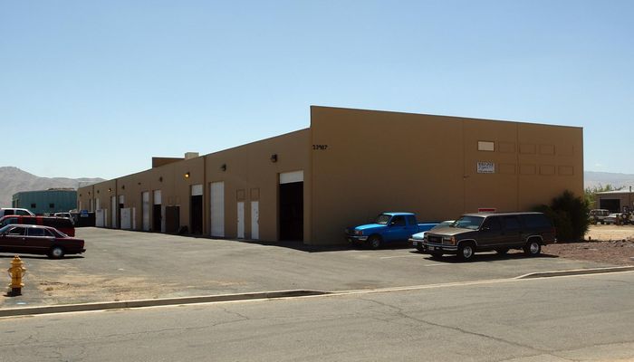 Warehouse Space for Rent at 13987 Pioneer Rd Apple Valley, CA 92307 - #4