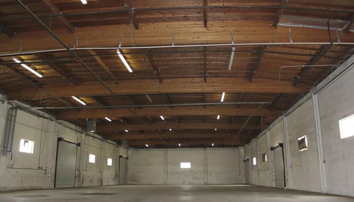 Warehouse Space for Rent at 2717 S Main St Santa Ana, CA 92707 - #4