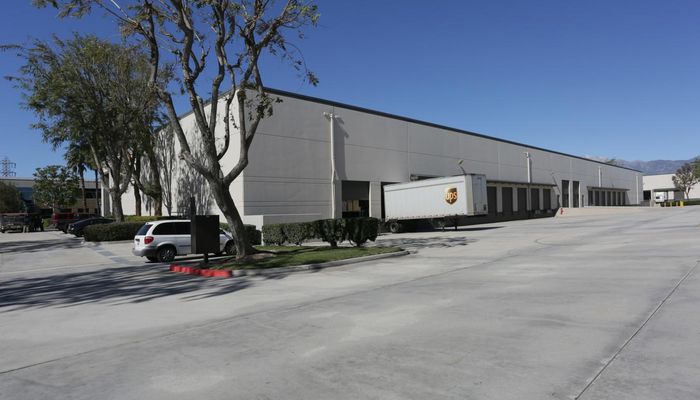 Warehouse Space for Rent at 10777 Commerce Way Fontana, CA 92337 - #6