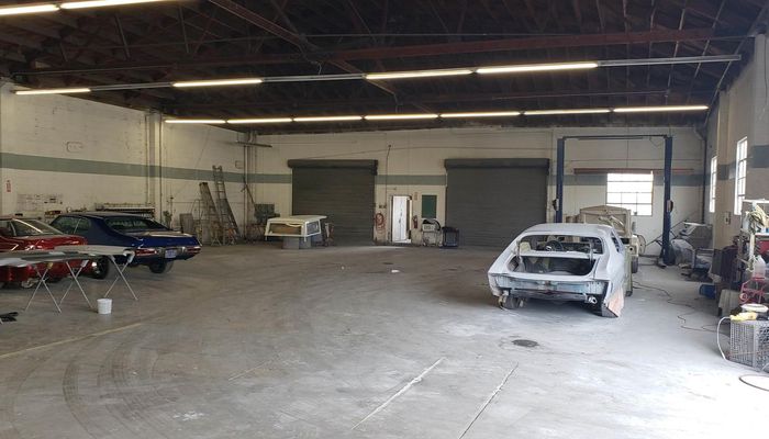 Warehouse Space for Rent at 5885 N Paramount Blvd Long Beach, CA 90805 - #9