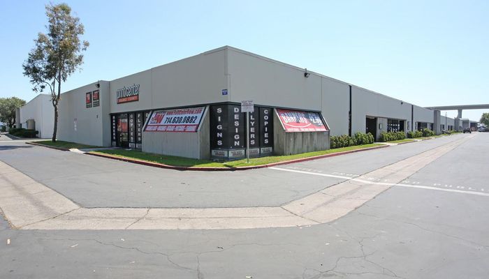 Warehouse Space for Rent at 2720-2796 E Miraloma Ave Anaheim, CA 92806 - #1
