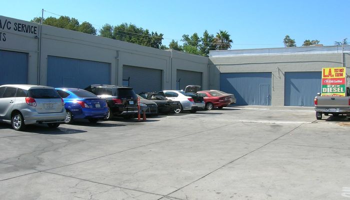Warehouse Space for Rent at 18303 Parthenia St Northridge, CA 91325 - #10