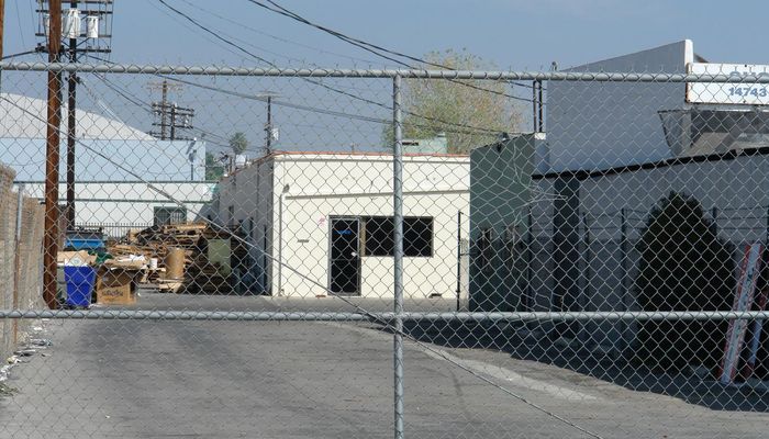 Warehouse Space for Rent at 14745 Keswick St Van Nuys, CA 91405 - #2