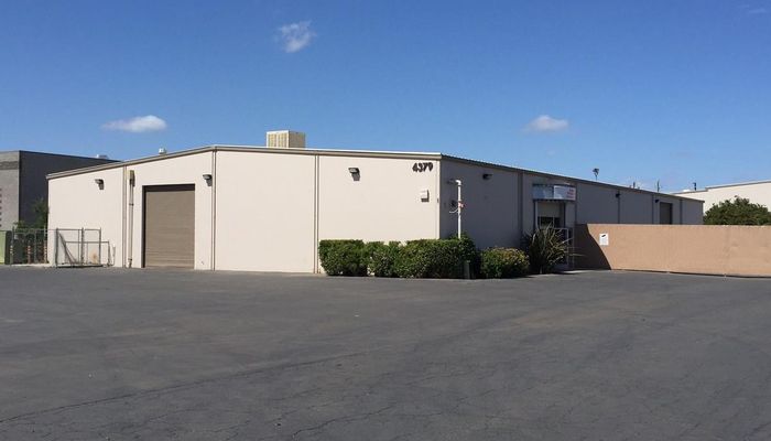 Warehouse Space for Rent at 4377-4379 N Brawley Ave Fresno, CA 93722 - #5