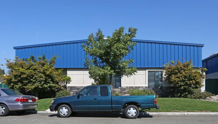 Warehouse Space for Rent at 4661 E Weathermaker Ave Fresno, CA 93703 - #2