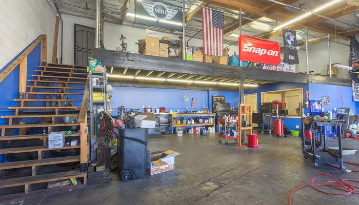 Warehouse Space for Rent at 26524 Ruether Ave Santa Clarita, CA 91350 - #8