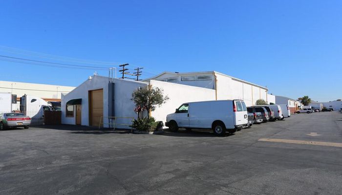 Warehouse Space for Rent at 2800-2932 E 54th St Vernon, CA 90058 - #3