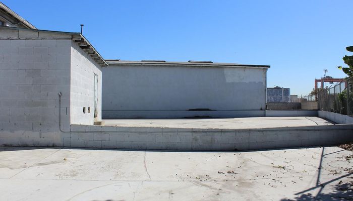 Warehouse Space for Rent at 4334 E Washington Blvd Commerce, CA 90023 - #17