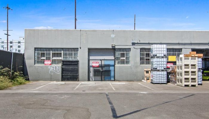 Warehouse Space for Rent at 582-588 Mateo St Los Angeles, CA 90013 - #5
