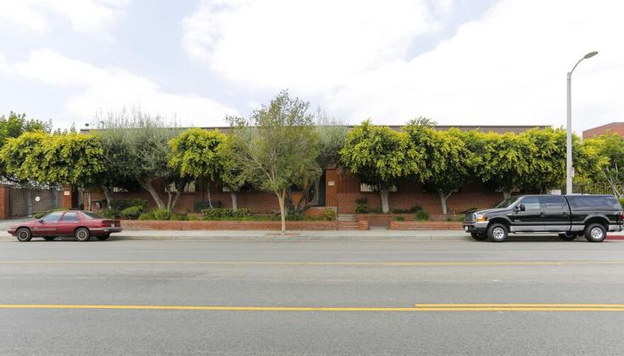 Warehouse Space for Rent at 7833 Haskell Ave Van Nuys, CA 91406 - #8