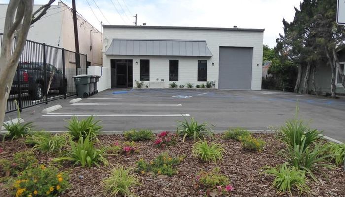 Warehouse Space for Rent at 632 Thompson Ave Glendale, CA 91201 - #16