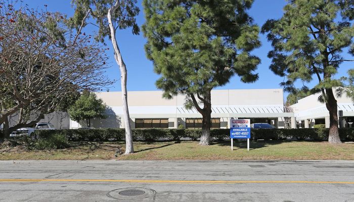 Warehouse Space for Rent at 1645-1673 Donlon St Ventura, CA 93003 - #15