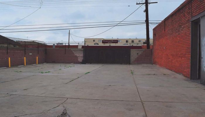 Warehouse Space for Rent at 12914 Prairie Ave Hawthorne, CA 90250 - #33