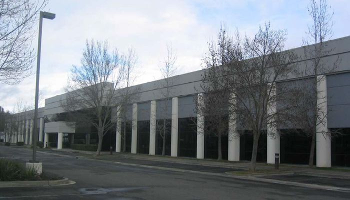 Warehouse Space for Rent at 775 Southpoint Blvd Petaluma, CA 94954 - #2