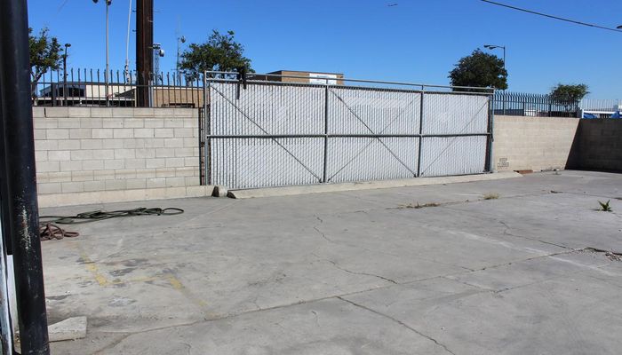 Warehouse Space for Rent at 4334 E Washington Blvd Commerce, CA 90023 - #21