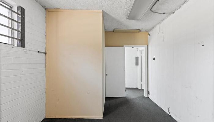 Warehouse Space for Rent at 410-420 E Beach Ave Inglewood, CA 90302 - #16