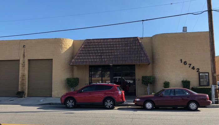 Warehouse Space for Rent at 16742 Stagg St Van Nuys, CA 91406 - #4