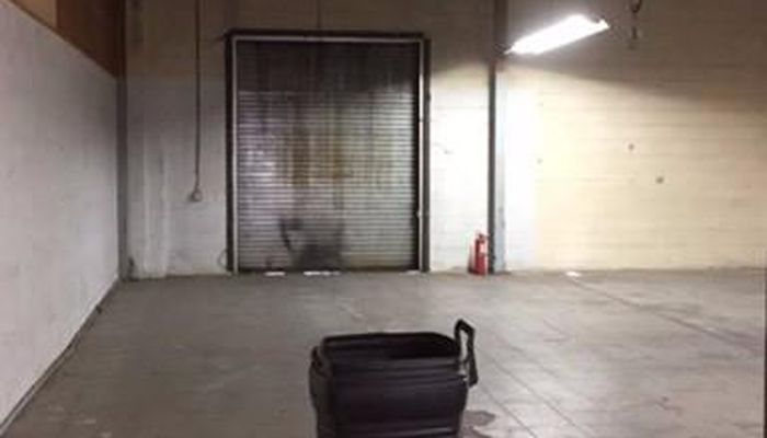 Warehouse Space for Rent at 324 E 6th St Los Angeles, CA 90014 - #6
