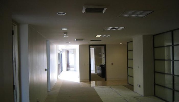 Office Space for Rent at 8900 Wilshire Blvd Beverly Hills, CA 90212 - #5