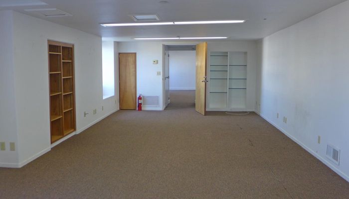 Warehouse Space for Rent at 1010 Cindy Ln Carpinteria, CA 93013 - #7
