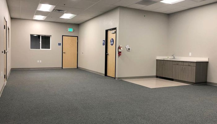 Warehouse Space for Rent at 2601 Land Ave Sacramento, CA 95815 - #4
