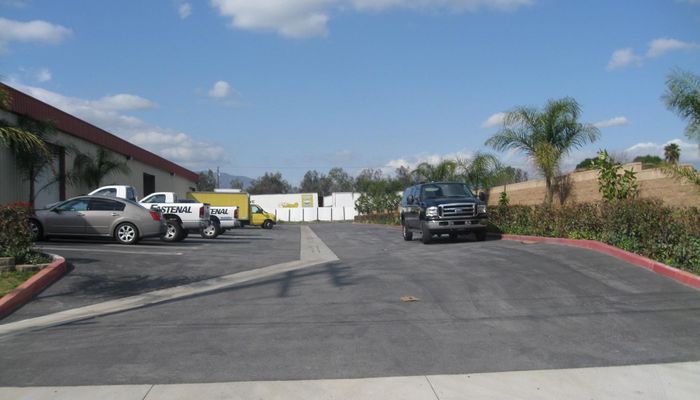 Warehouse Space for Rent at 15754 slover ave Fontana, CA 92337 - #4