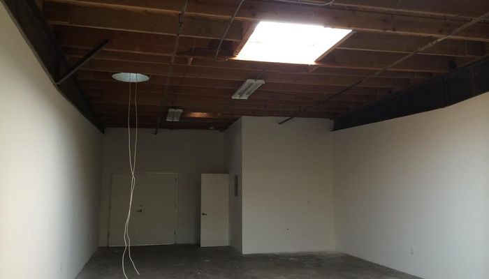 Warehouse Space for Rent at 3221 S Hill St Los Angeles, CA 90007 - #16