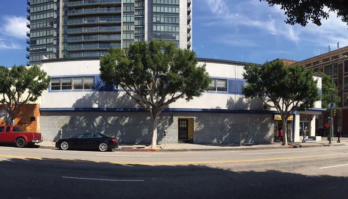 Warehouse Space for Rent at 1150 S Hope St Los Angeles, CA 90015 - #1