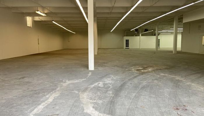 Warehouse Space for Rent at 110 N Bonnie Brae St Los Angeles, CA 90026 - #9