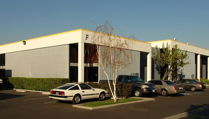 Warehouse Space for Rent at 2353-2373 W La Palma Ave Anaheim, CA 92801 - #12