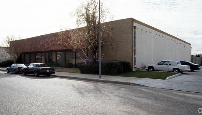 Warehouse Space for Rent at 21300 Deering Ct Canoga Park, CA 91304 - #2