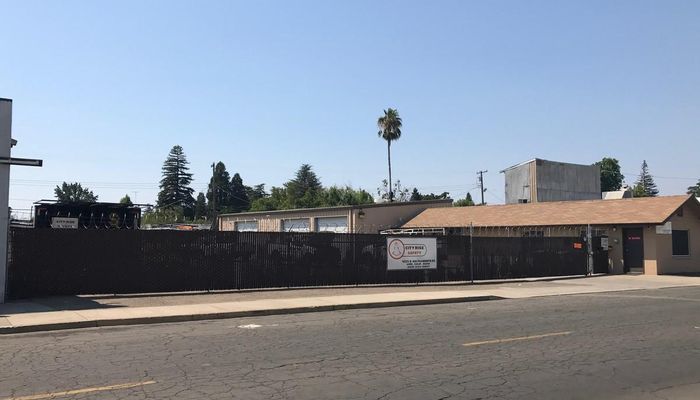 Warehouse Space for Rent at 1225 S Sacramento St Lodi, CA 95240 - #2
