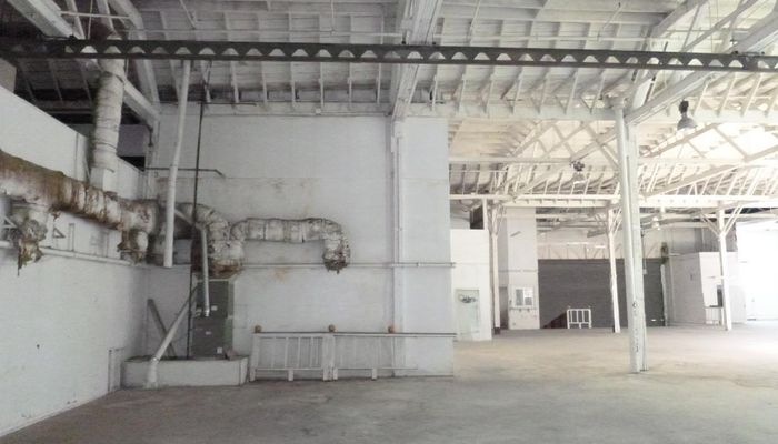 Warehouse Space for Rent at 2250 Los Angeles St Fresno, CA 93721 - #7