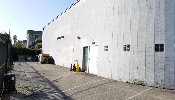 Warehouse Space for Rent at 800-808 E 29th St Los Angeles, CA 90011 - #17