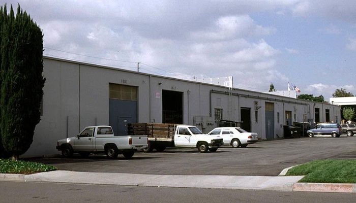 Warehouse Space for Rent at 1601-1649 W Collins Ave Orange, CA 92867 - #2