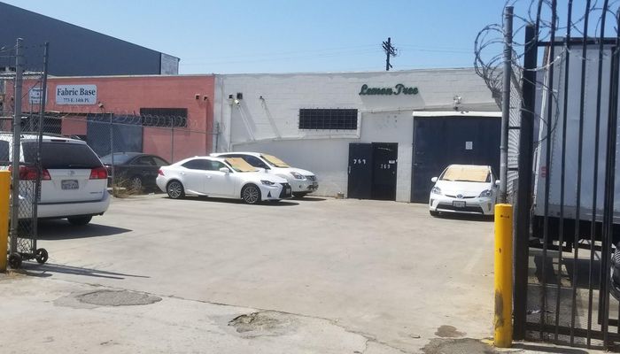Warehouse Space for Rent at 769 E 14th Pl Los Angeles, CA 90021 - #10