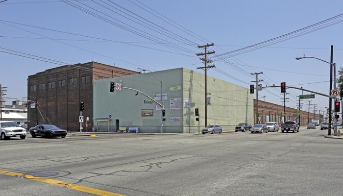 Warehouse Space for Rent at 4416 Pacific Blvd Vernon, CA 90058 - #2