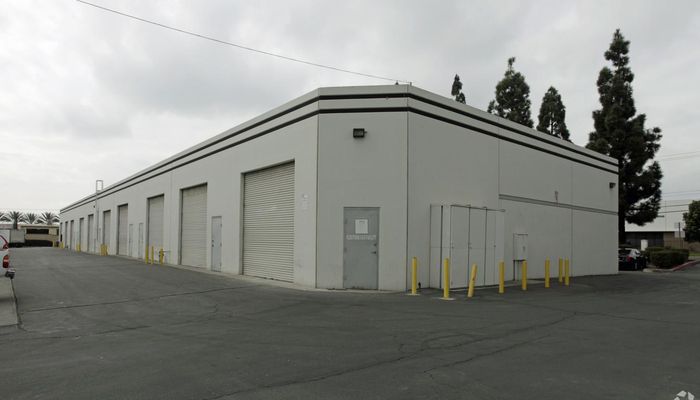 Warehouse Space for Rent at 1701 S Vineyard Ave Ontario, CA 91761 - #2