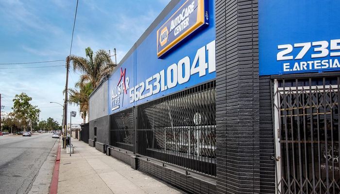 Warehouse Space for Sale at 2719-2735 E Artesia Blvd Long Beach, CA 90805 - #22