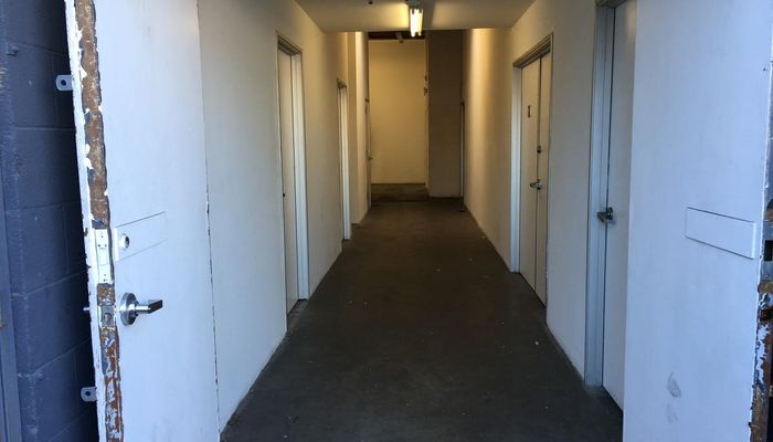 Warehouse Space for Sale at 3221 S Hill St Los Angeles, CA 90007 - #18