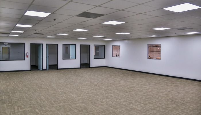 Warehouse Space for Rent at 8720 Rochester Ave Rancho Cucamonga, CA 91730 - #8