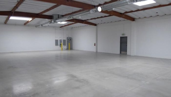 Warehouse Space for Rent at 632 Thompson Ave Glendale, CA 91201 - #10