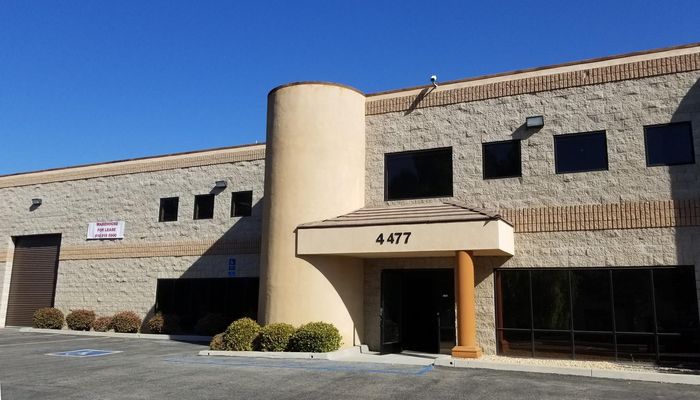 Warehouse Space for Rent at 4477 Shopping Ln Simi Valley, CA 93063 - #1