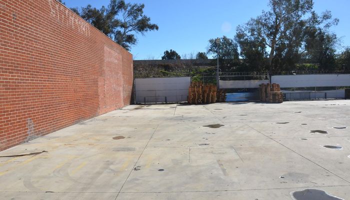 Warehouse Space for Rent at 7834 Haskell Ave Van Nuys, CA 91406 - #4