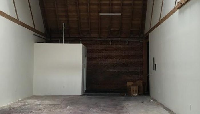 Warehouse Space for Rent at 831 Venice Blvd Los Angeles, CA 90015 - #9