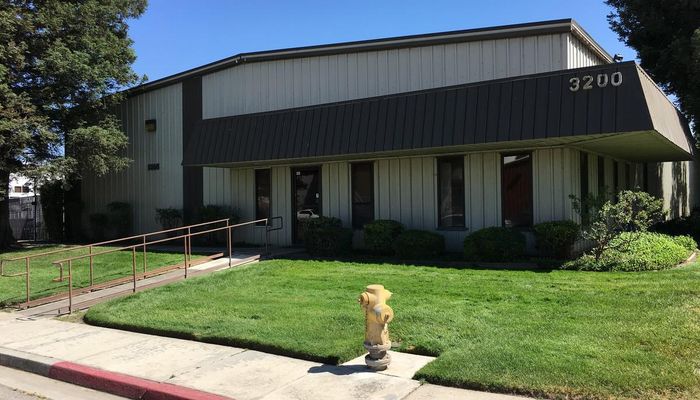 Warehouse Space for Rent at 3200 Commerce Way Turlock, CA 95380 - #4