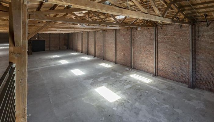 Warehouse Space for Rent at 2028 Bay St Los Angeles, CA 90021 - #30