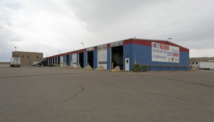 Warehouse Space for Rent at 2951 Lenwood Rd Barstow, CA 92311 - #1